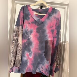 NWOT Tie-Dye V-Neck Sweatshirt with Snake Print Sleeves